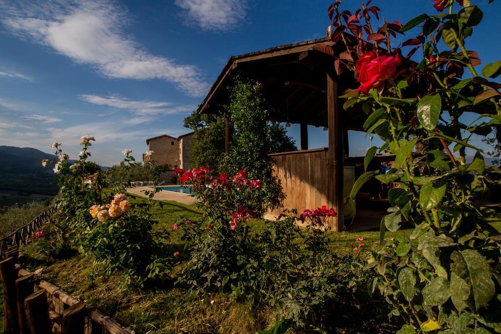 Il Castello Di Perchia Aparthotel Crocemaroggia Eksteriør bilde