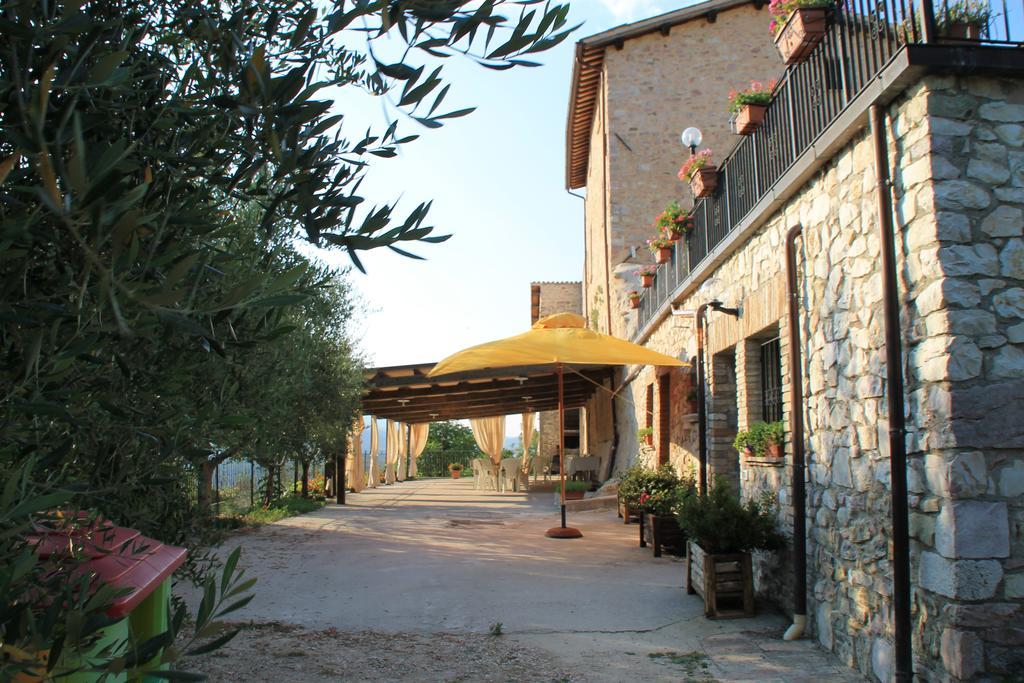 Il Castello Di Perchia Aparthotel Crocemaroggia Eksteriør bilde