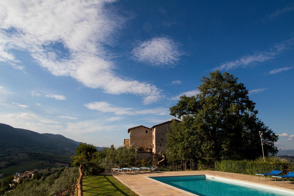 Il Castello Di Perchia Aparthotel Crocemaroggia Eksteriør bilde
