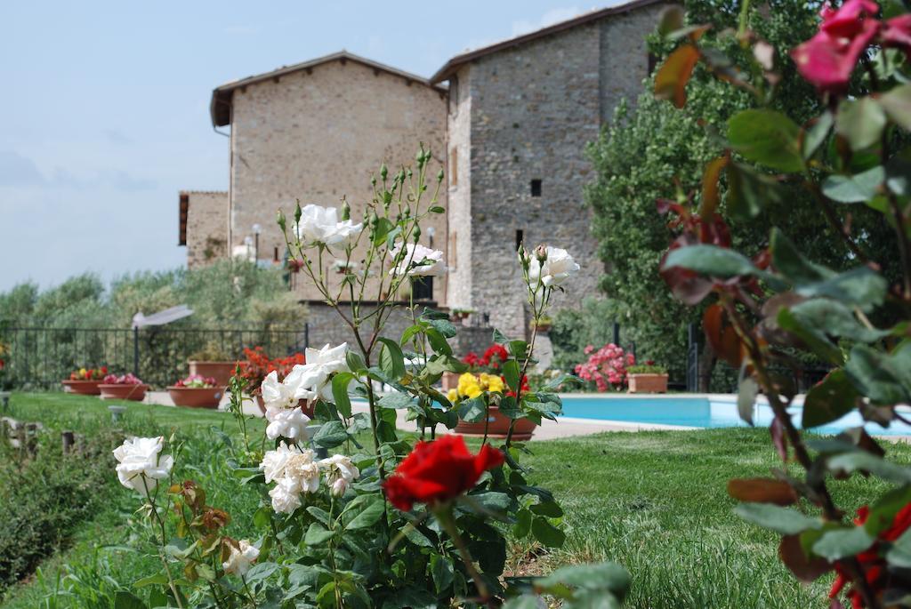 Il Castello Di Perchia Aparthotel Crocemaroggia Eksteriør bilde