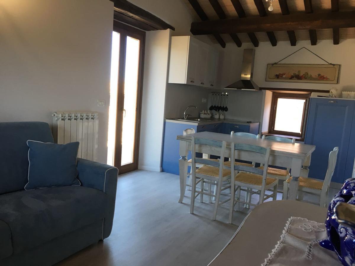 Il Castello Di Perchia Aparthotel Crocemaroggia Eksteriør bilde